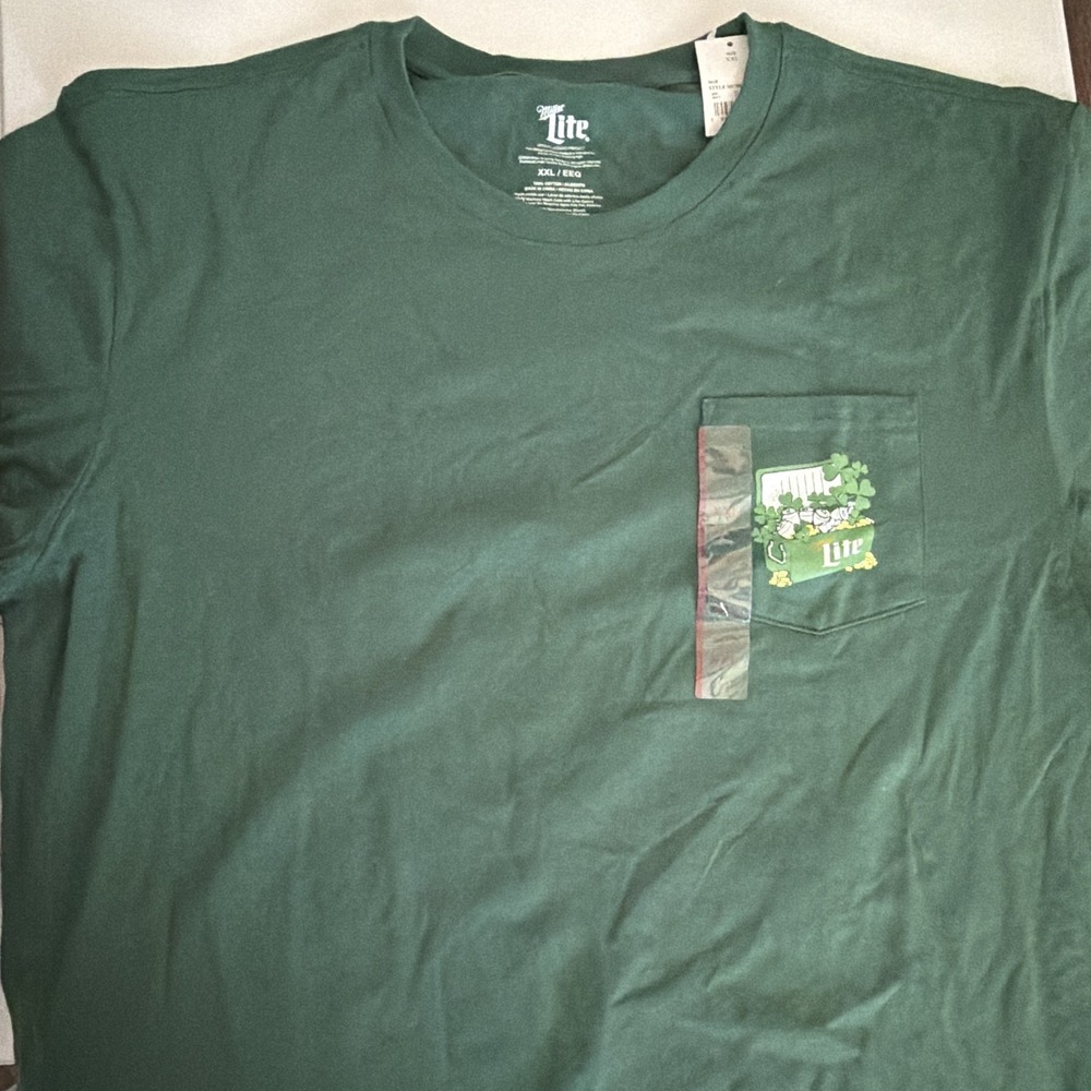 Miller Lite Green St. Patrick's Day Pocket T-Shirt XXL Breweriana Clover - Picture 4 of 5